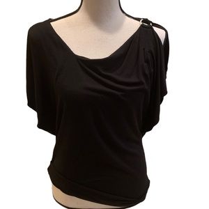 White House Black Market Asymmetric Neck Silver Ring Detail Top Sz S